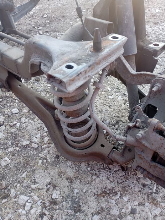 Заден мост Ford Mondeo MK3 Комби