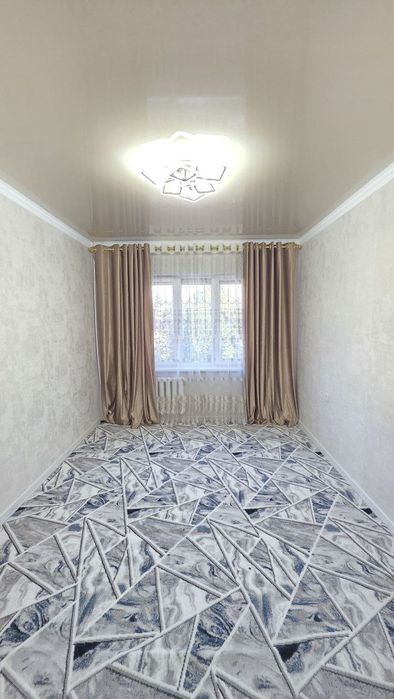 Чиланзар -19 кв  2/4/5. 60м2 балкон 2-6 Срочно Продам квартиру срочно