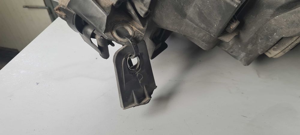 Фар Fiat Croma 2008г