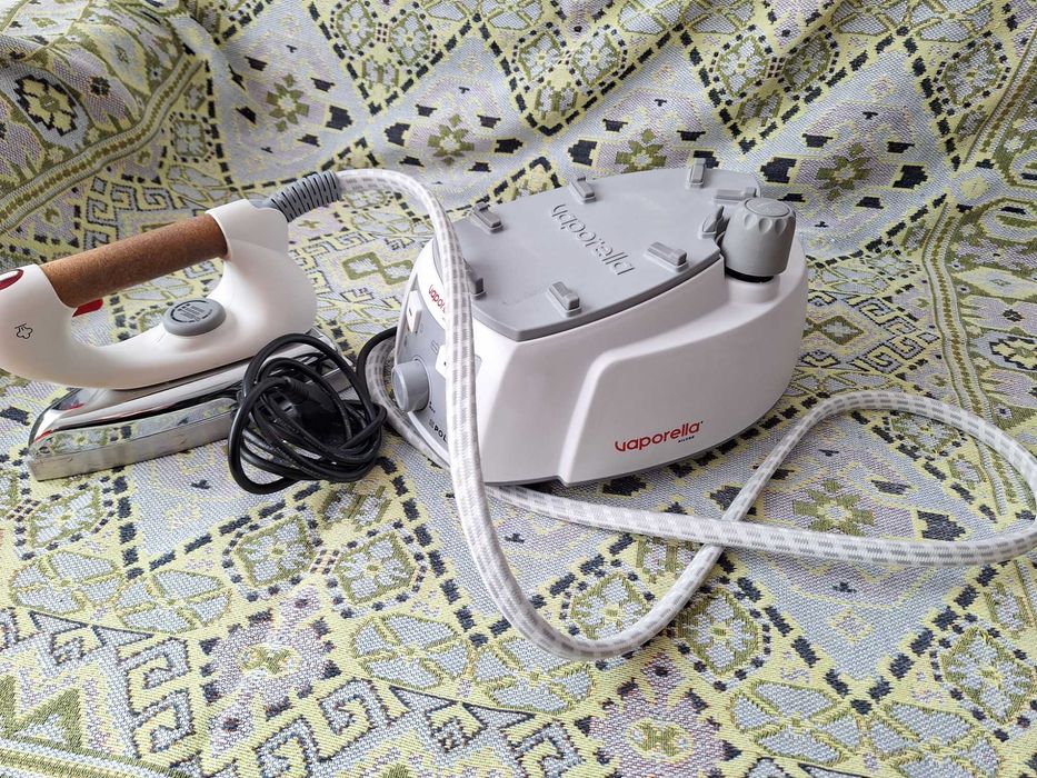Statie de calcat Polti Vaporella Silver, Talpa Aluminiu, 1750 W