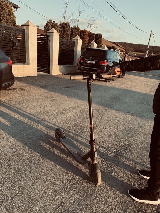 Vand trotineta electrica