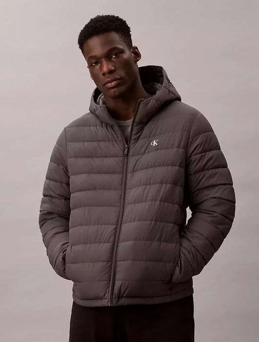 Продам куртку Calvin Klein