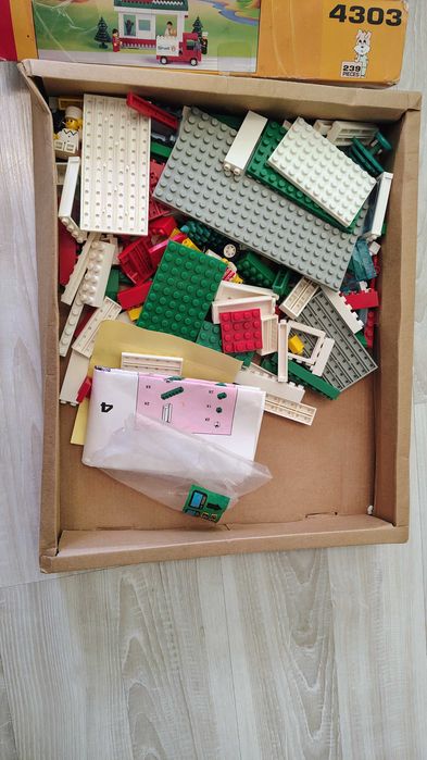 Конструктори с 200 части и 472 части