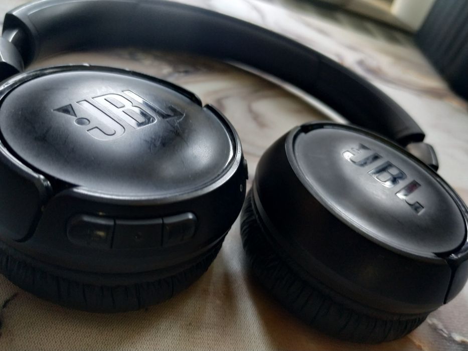 Наушники JBL TUNE