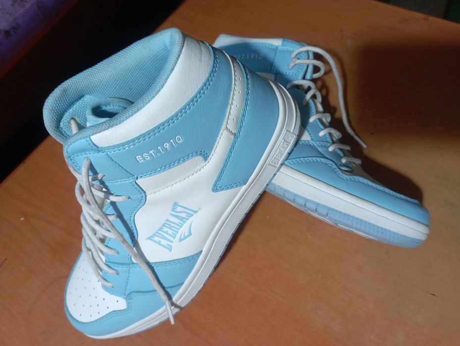 Adidași gheată originali Everlast noi