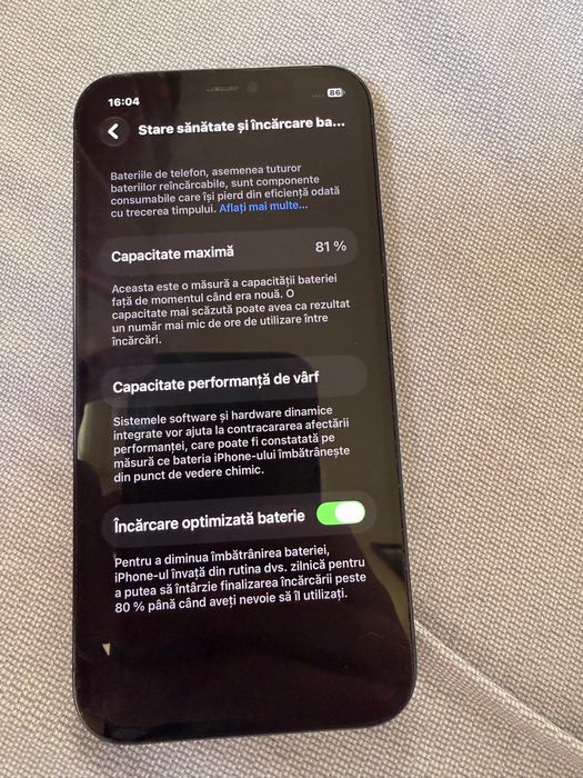 Vand iphone 12 64GB