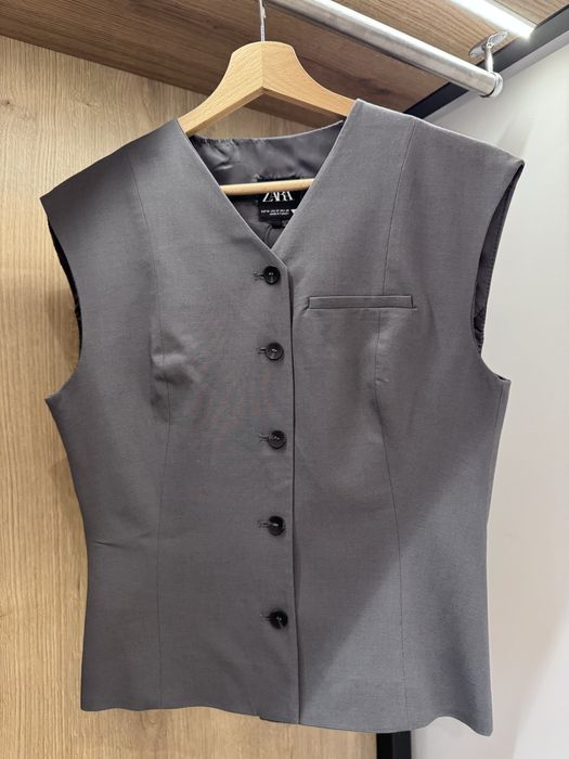 Сет пола и елек ZARA