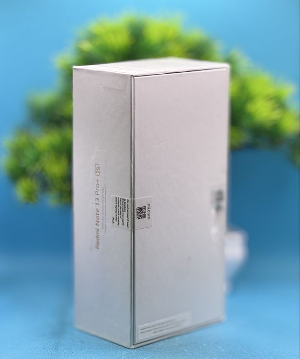 НОВ!!! Xiaomi Redmi Note 13 Pro+, 12GB RAM, 512GB, 5G, Aurora Purple