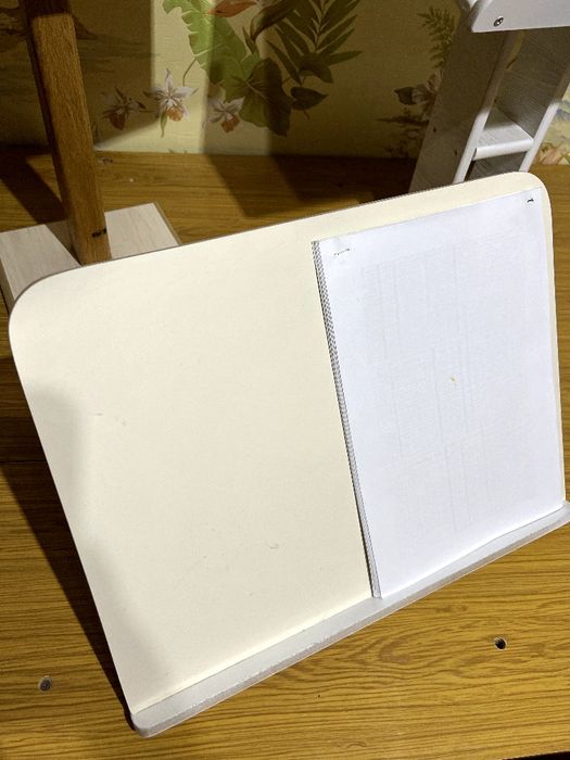 Lavh va kitob uchun podstavka