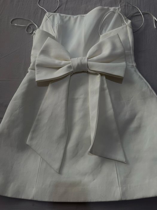 Рокля с гръб панделка Zara