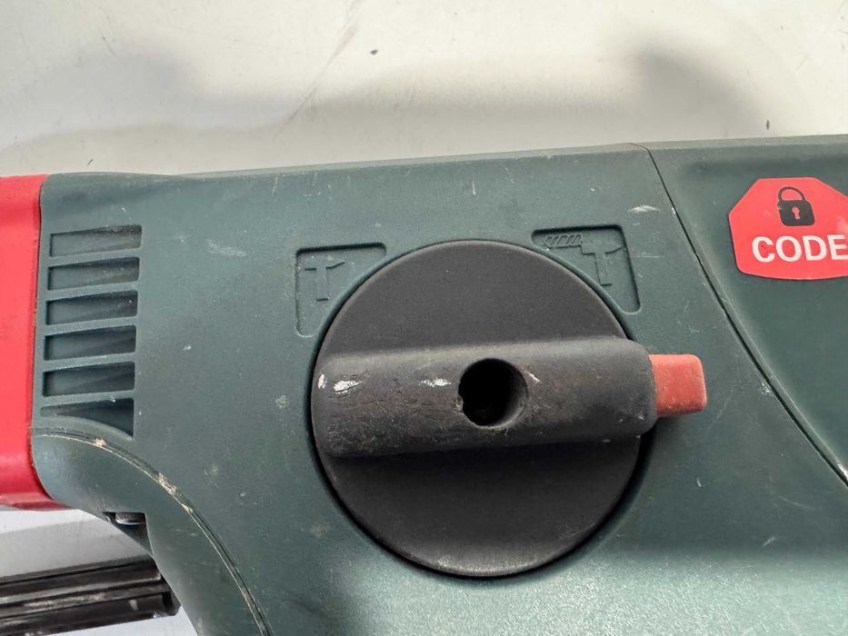 Перфоратор - Metabo KHE 55 1600W / SDS MAX / 1050W