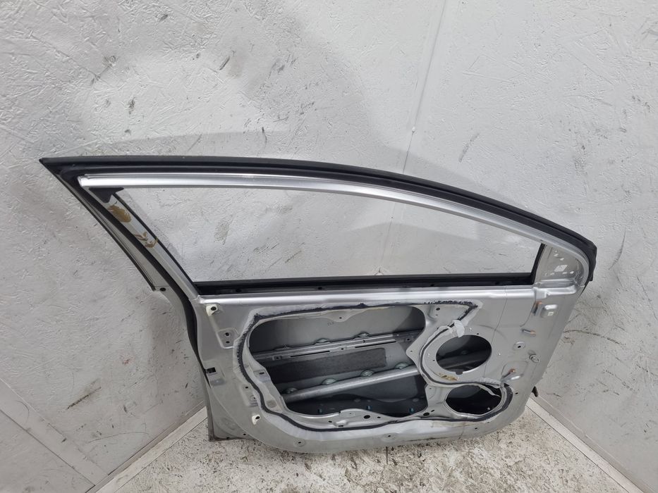 Usa stanga fata Hyundai ix35 (LM) [Fabr 2010-2017] Sleek Silver