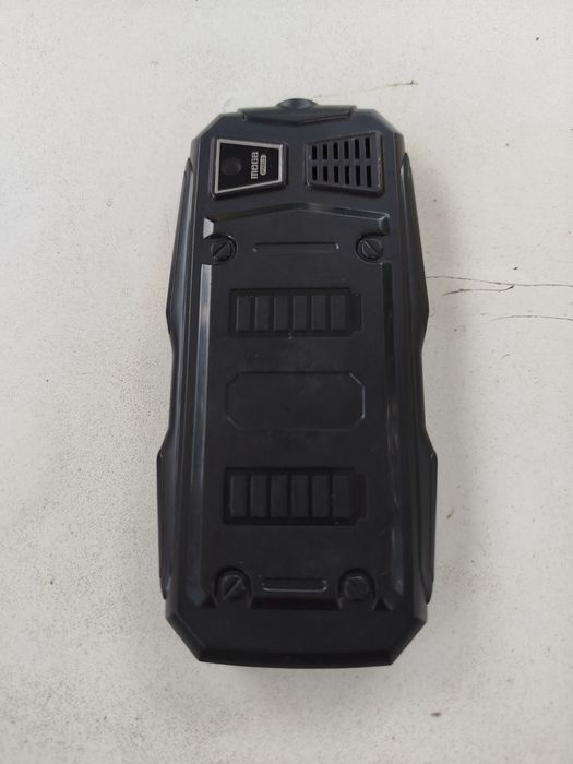 Продам телефон LAND ROVER