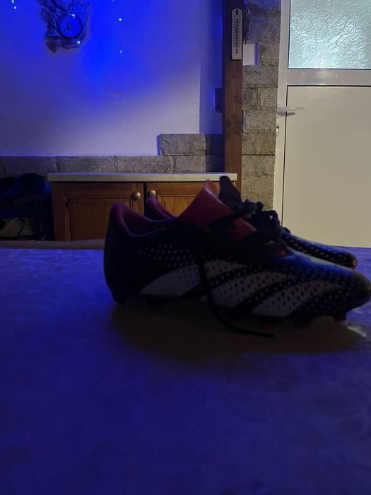 Продавам Бутонки Adidas.41 1/2