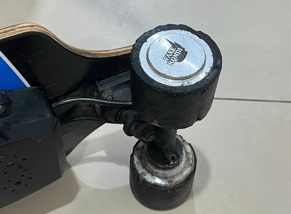Skateboard electric mare 90cm 2 motoare fara telecomanda si incarcator