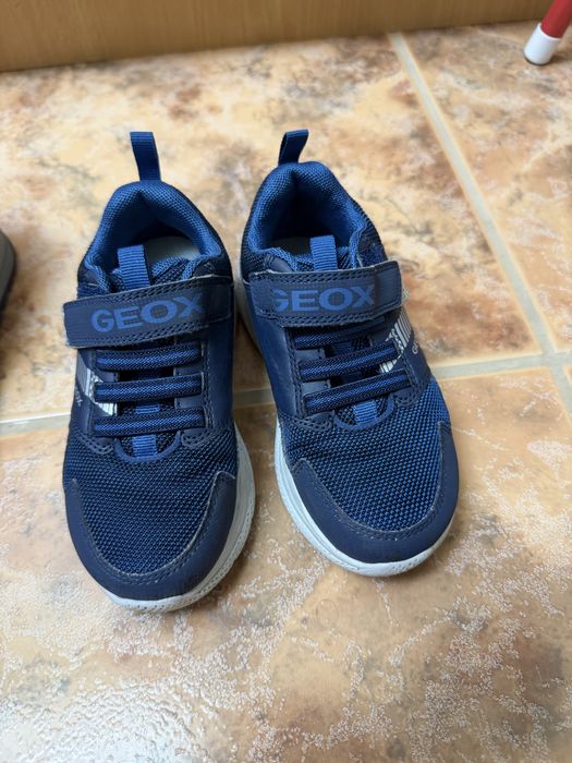 Lot Geox mărimea 27