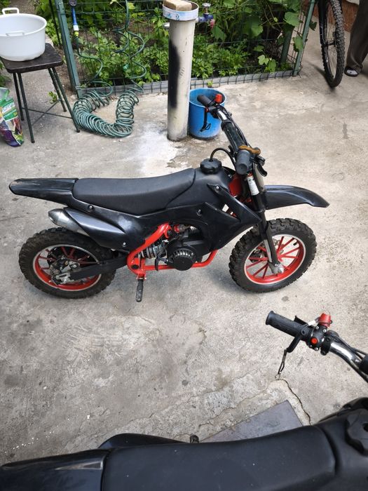 Dirt Bike ( Pit Bike)