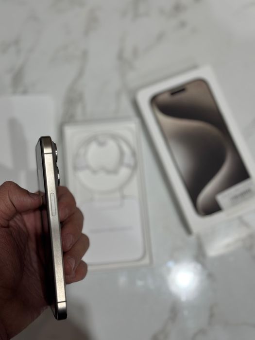 Айфон 15 про 256GB Titanium идеальный
