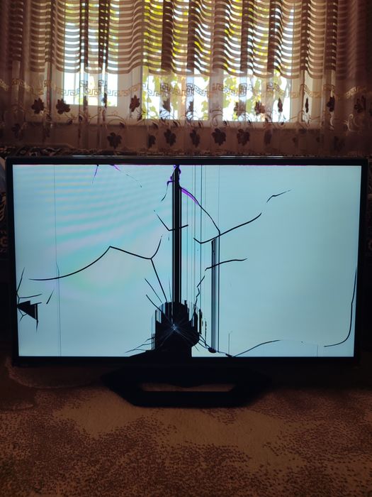 Телевизор artel 7000