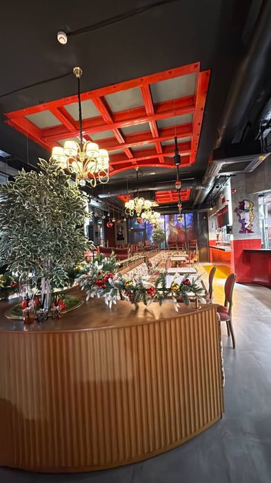 Продаётся Бизнес Действующего ресторан и затем сдаётся 1000м2 (N255)