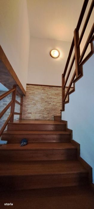 Duplex, 140 mp utili, mobilat, Mocira
