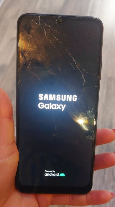 Мобилен апарат Samsung