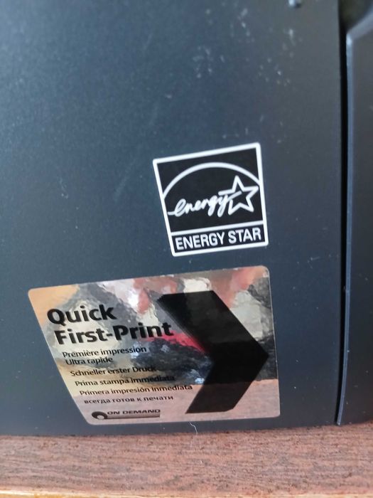 Принтер Epson с черно-белой печатью