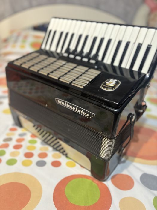 Vand acordeon weltmeister stella 48 de basi