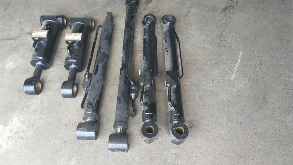 Cilindrii hidraulici