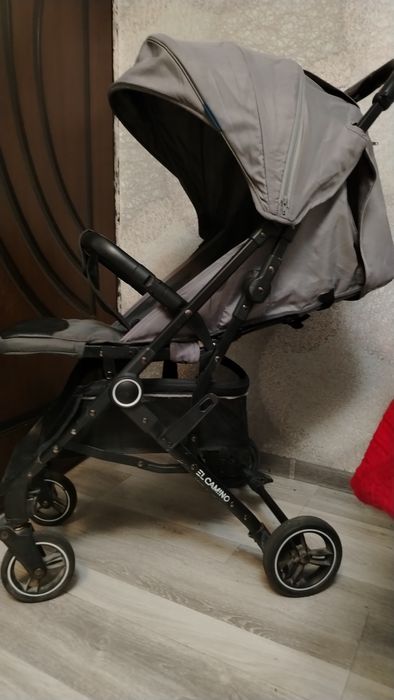 Продам детскую коляску лёгкую