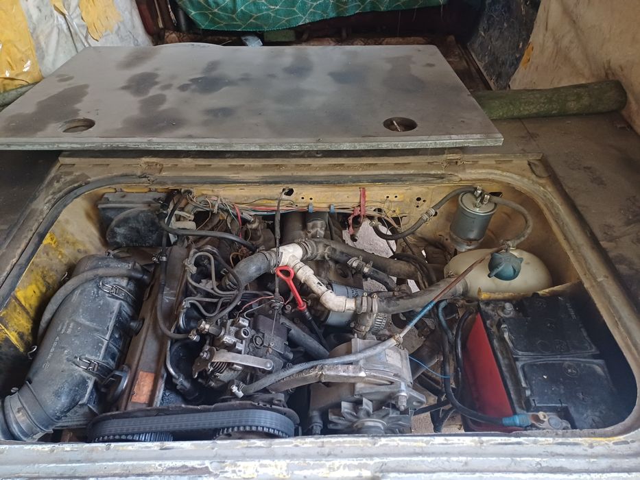 Продам Volkswagen Transporter T2  1987 г.в.