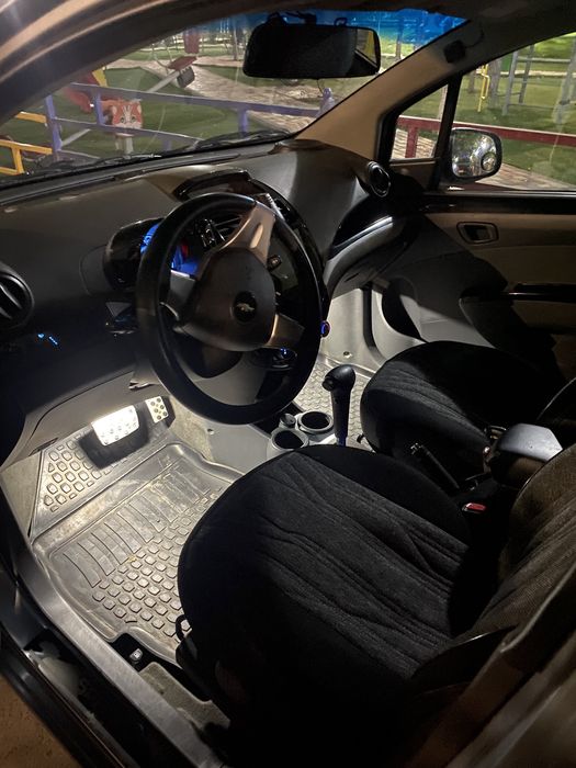 Продаётся свой SPARK в отличном состоянии