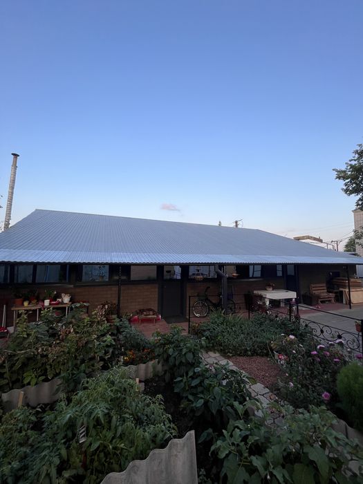 Продам дом район рынок  базар