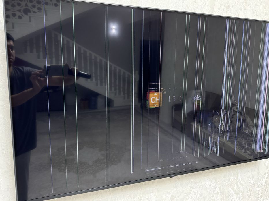 телевизор LG 55 UQ 80006