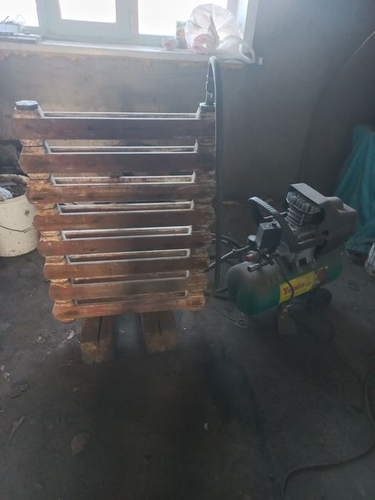 Продам чугунные батареи 3000