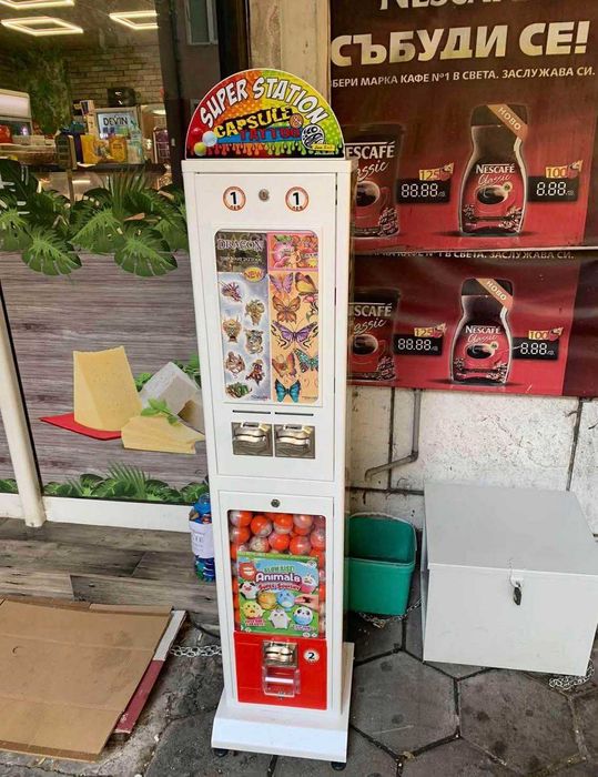 Комбинирана вендинг машина за топчета, и татуировки - SUPER STATION