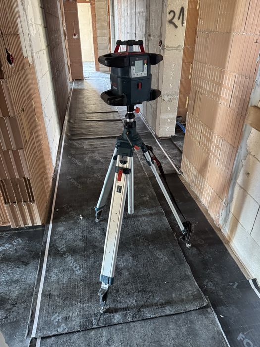 Подови замазки с машина