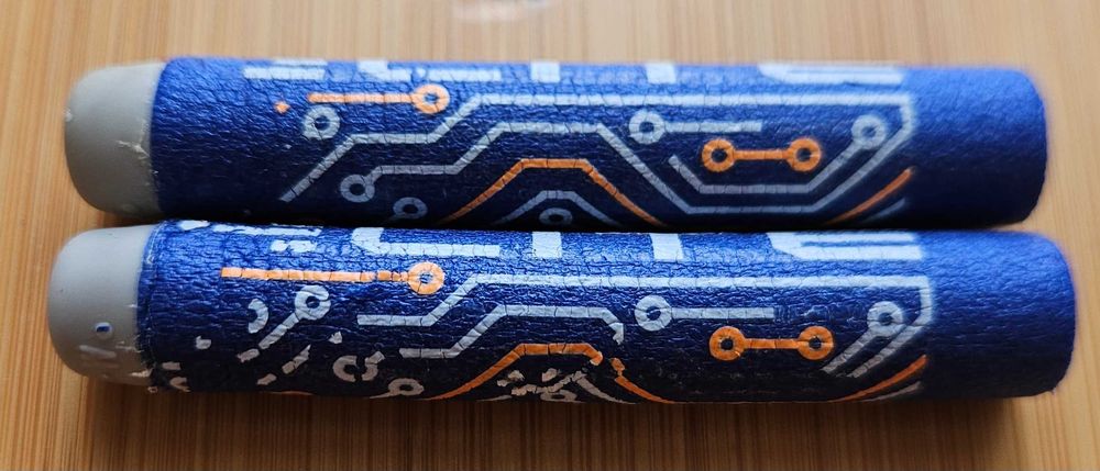 72 gloante nerf: 65 N-Strike, 5 Elite Deco grey, 2 Elite Deco blue