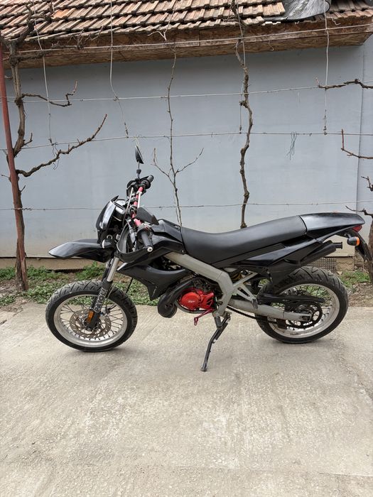 Super moto 49cm2 inmatriculata cu asigurare ITP