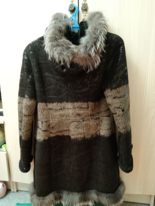 Продам натуральную дубленку