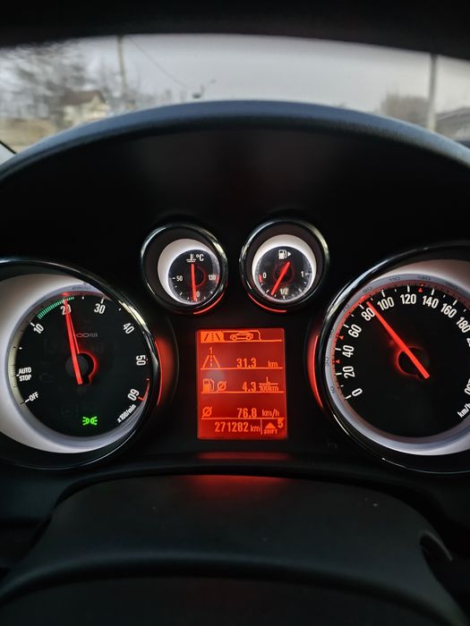 Opel astra  2012 euro5   1.7 diesel