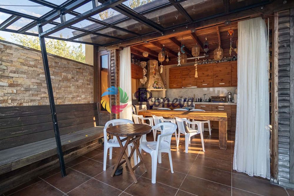 Продава се Къща в Варна, м-т Зеленика - 320 кв.м за 1563 €/кв.м - Снимка #1