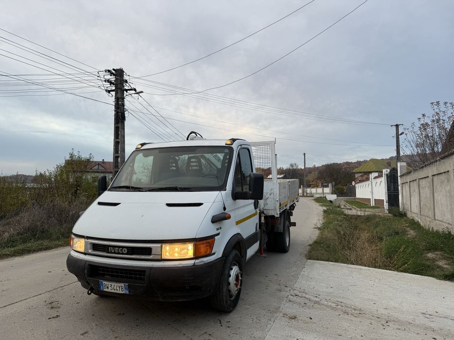Iveco Daily Basculabil si Macara