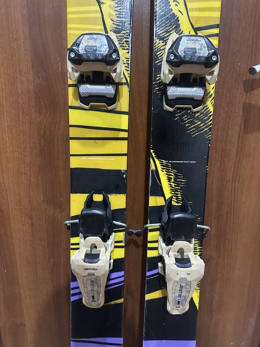 Ски vökl revolt 114 191cm