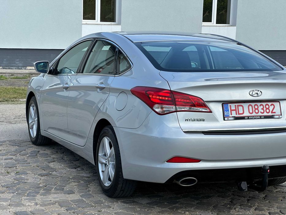 HYUNDAI i40 2018 — imagine 12