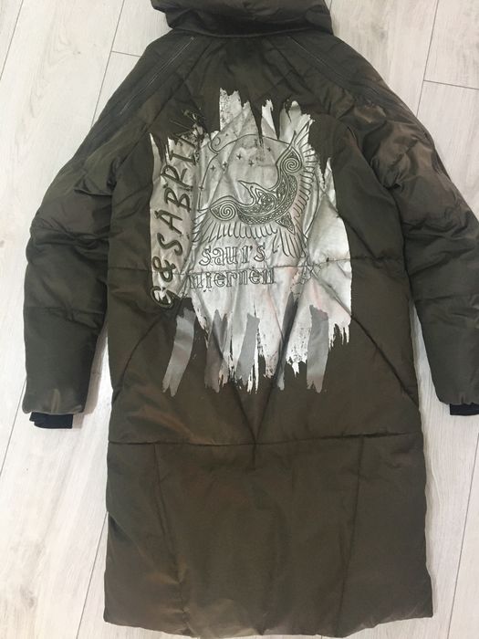 Пуховик в отличном состоянии