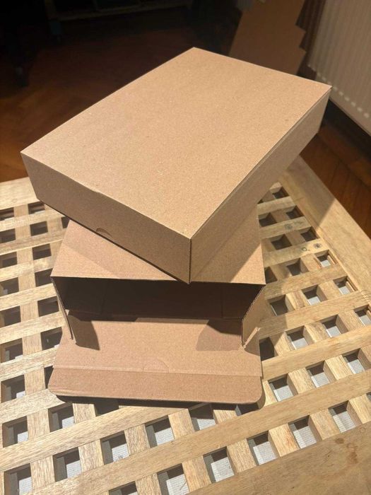 Cutie Carton cu Termoformare