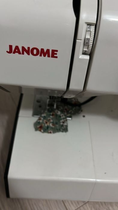 Швейная машина новая