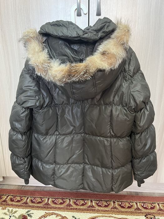 Пуховик / зимняя куртка