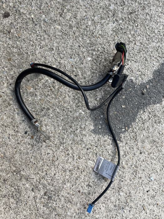 Borna plus / minus BMW seria F f06 f10 f01 x5 x6 f15 f16